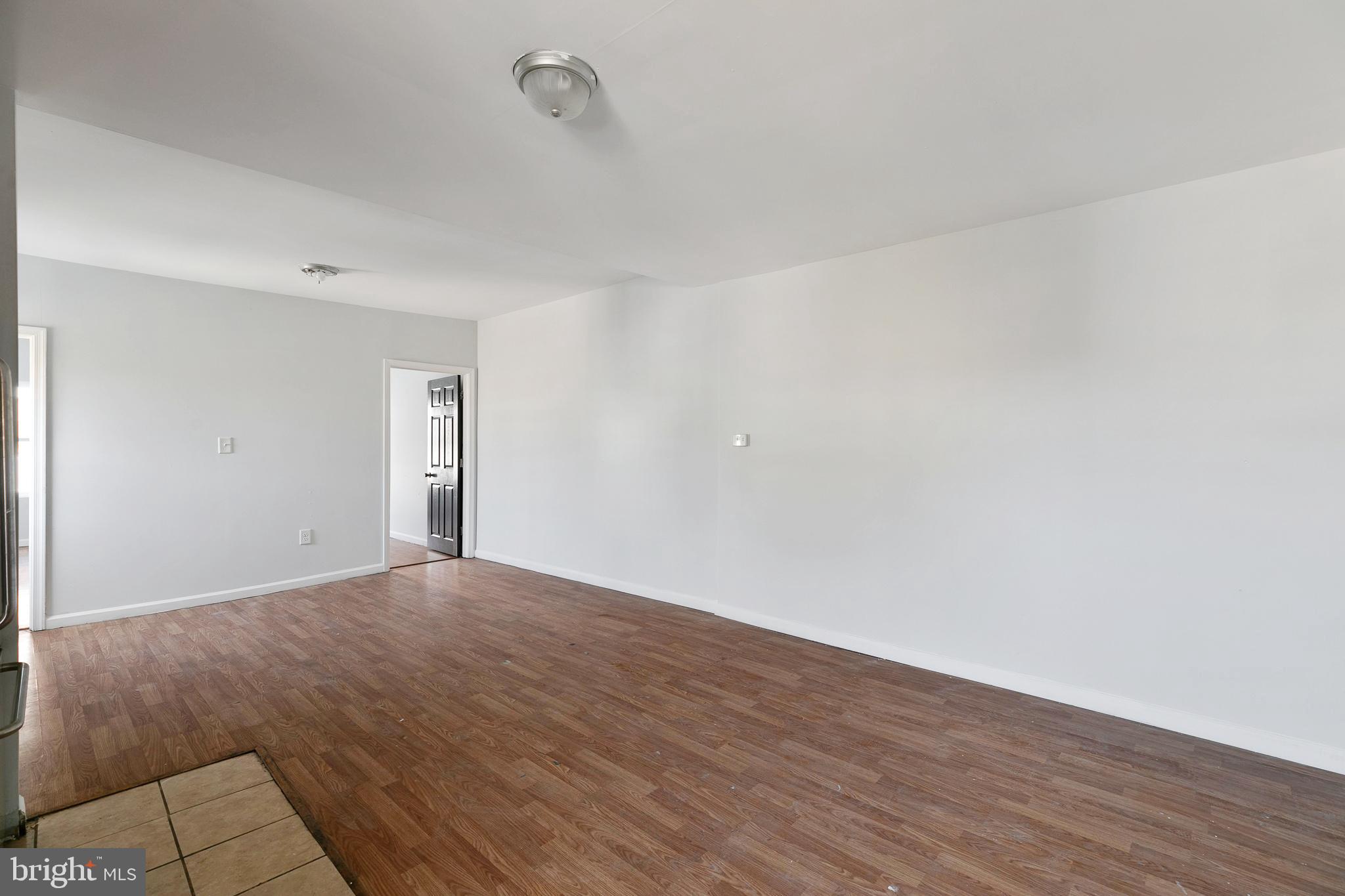 POINT BREEZE - Residential Income