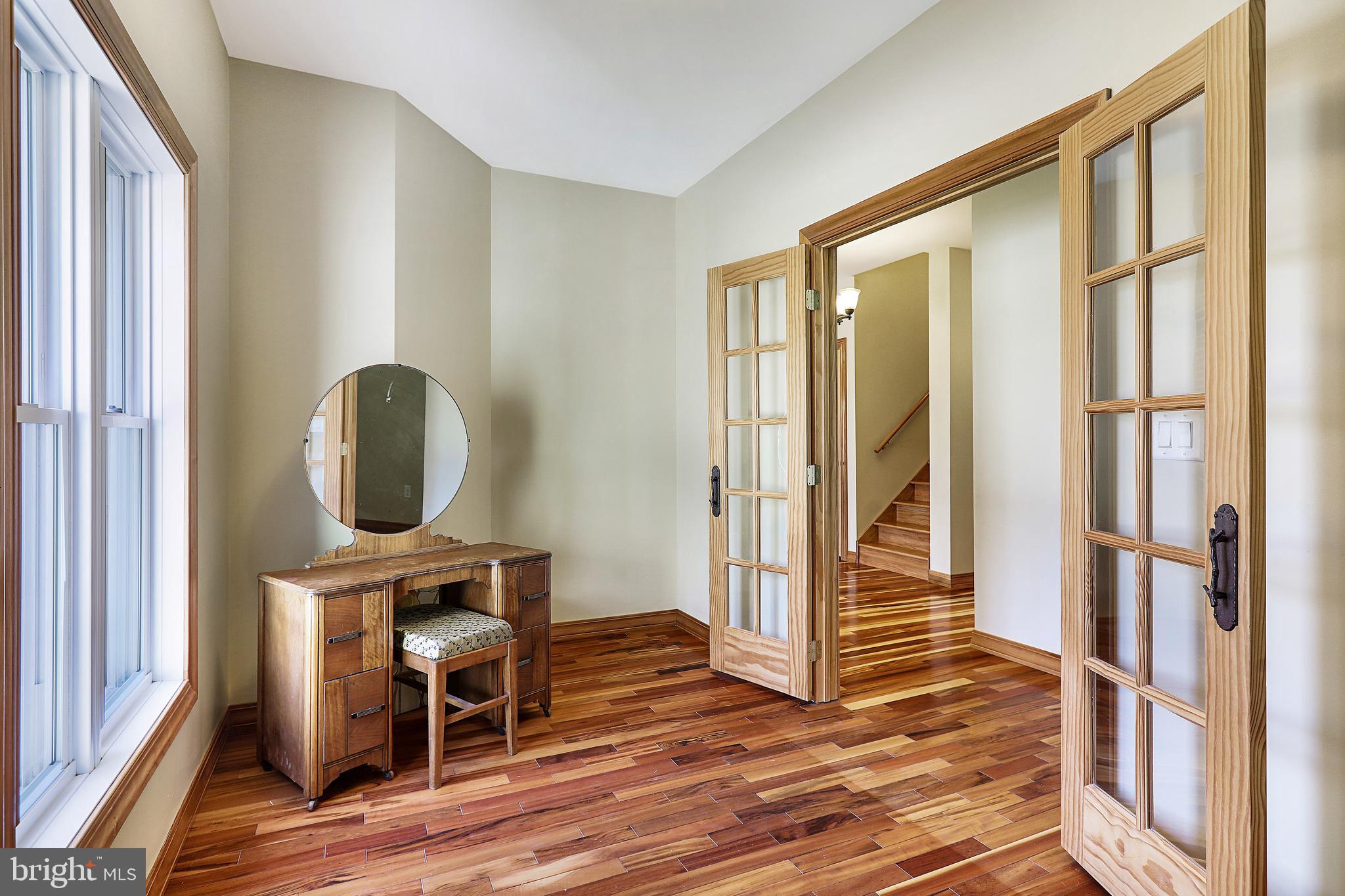 RIDGELEY - Residential