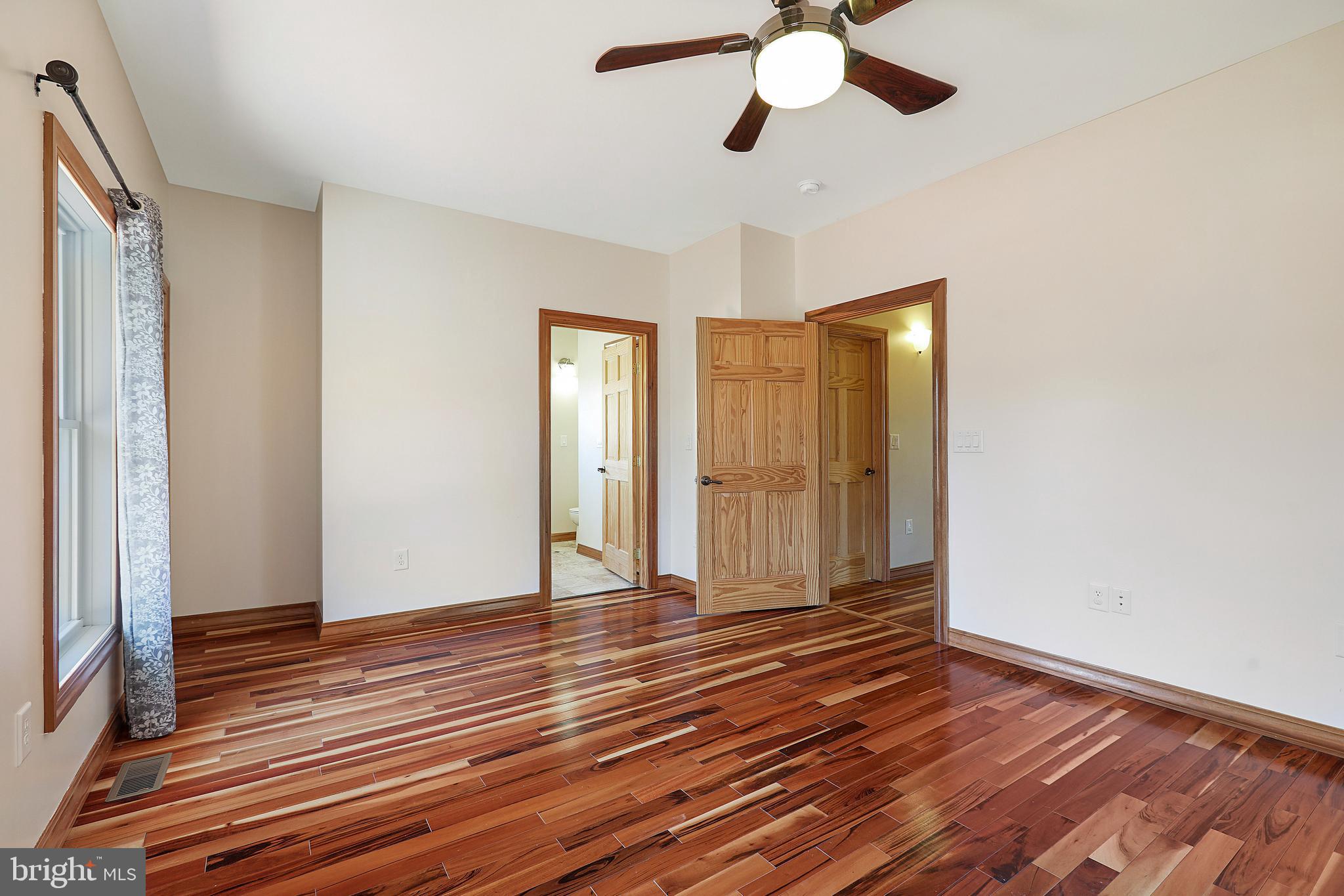 RIDGELEY - Residential