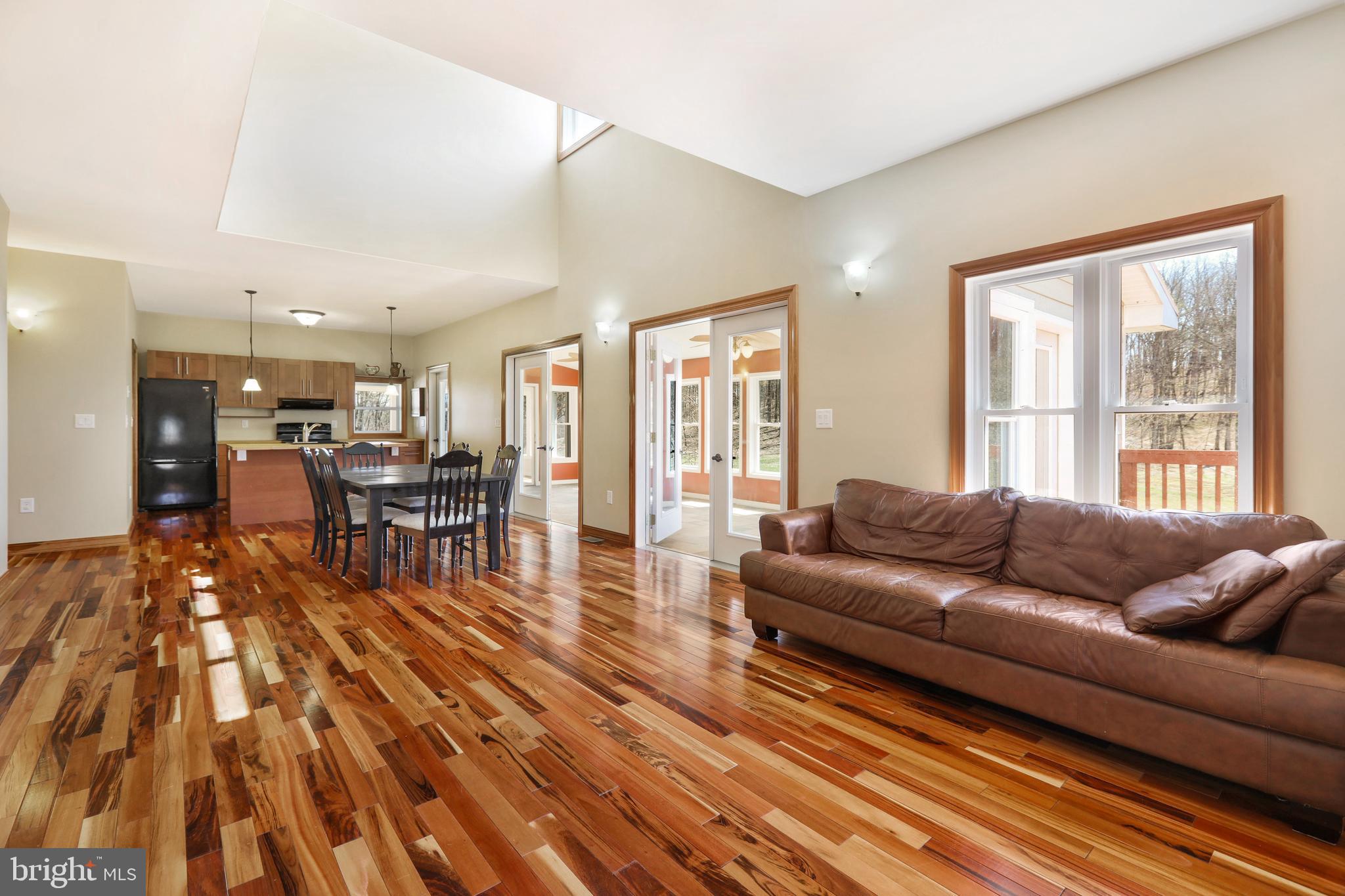 RIDGELEY - Residential