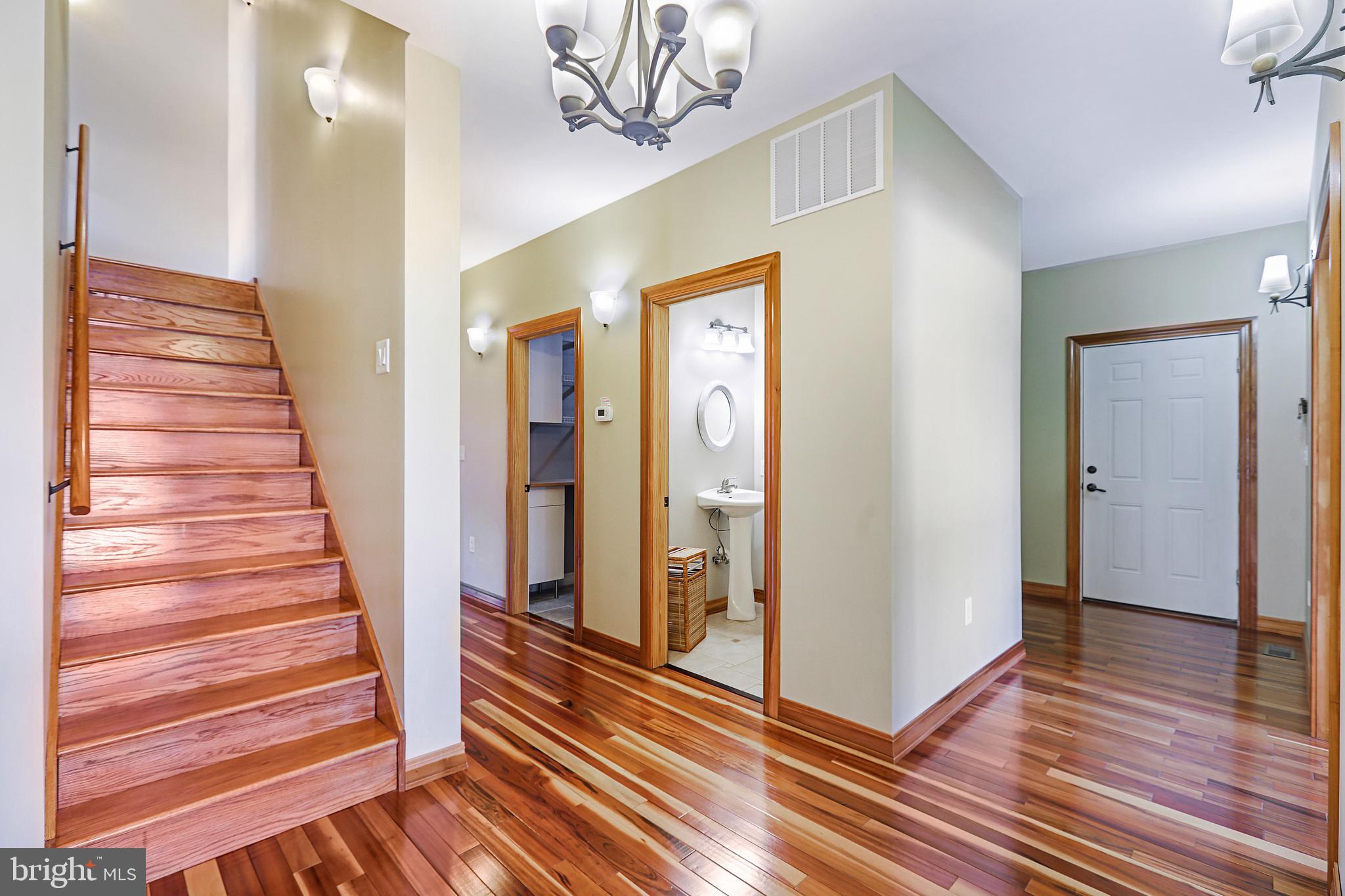 RIDGELEY - Residential