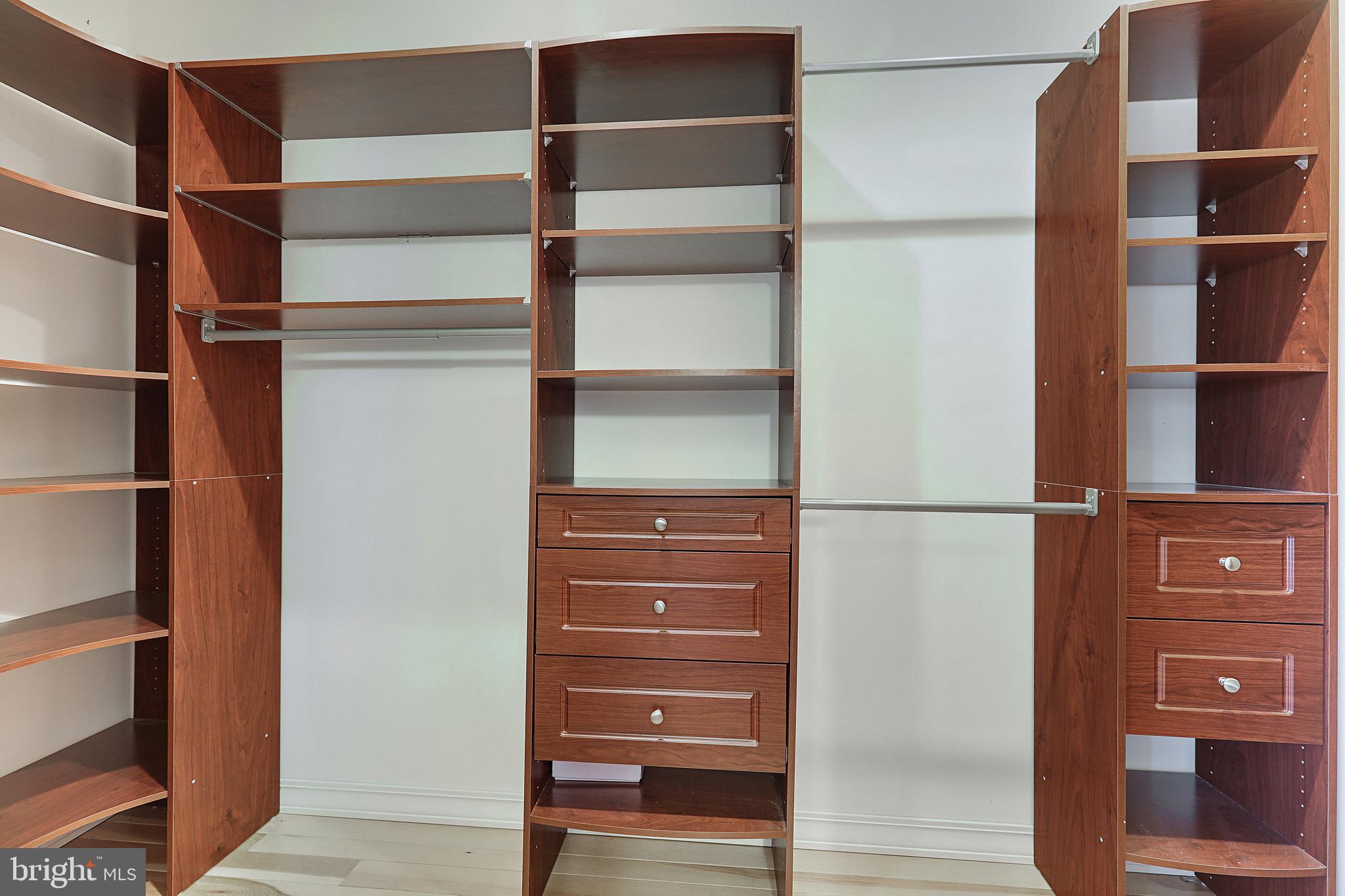 RIDGELEY - Residential