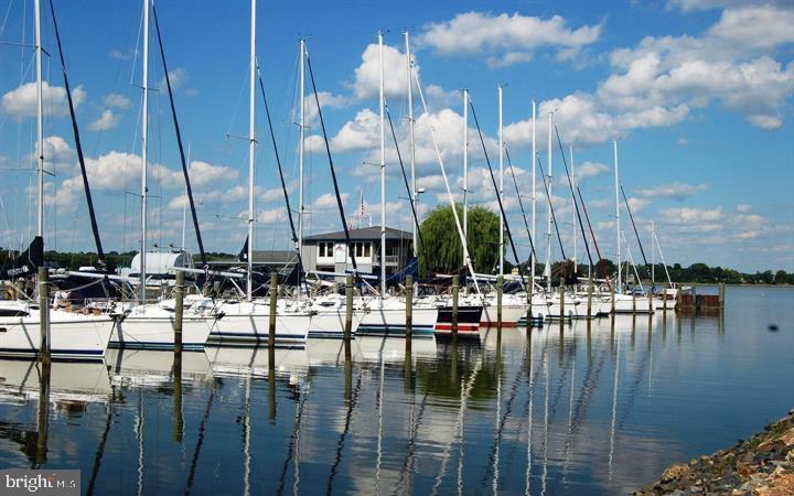 BULLE ROCK - Residential