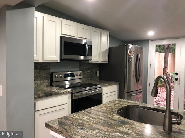 534 SAINT MARY STREET