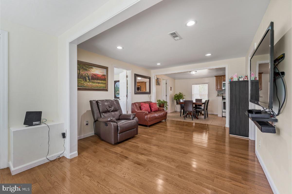 9200 STUART LANE