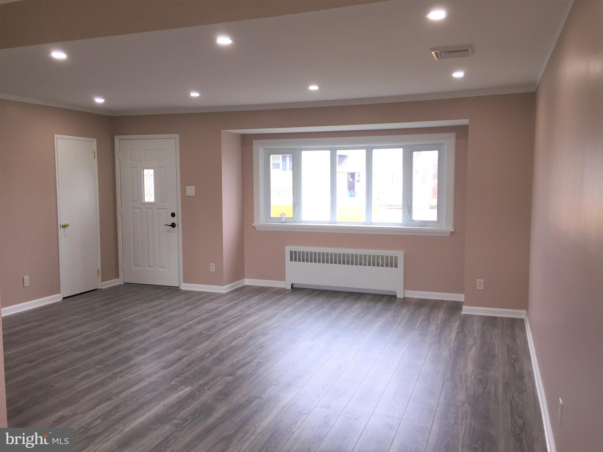BUSTLETON - Residential Lease