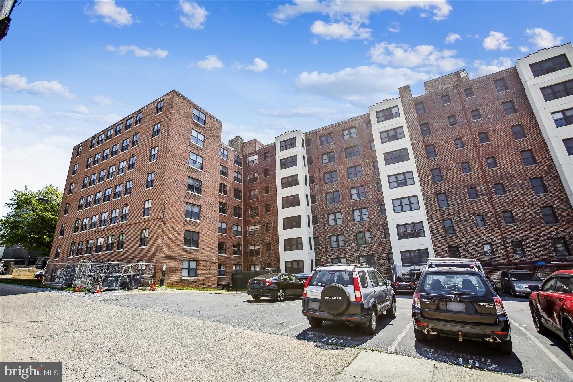 3900 14TH STREET NW 204