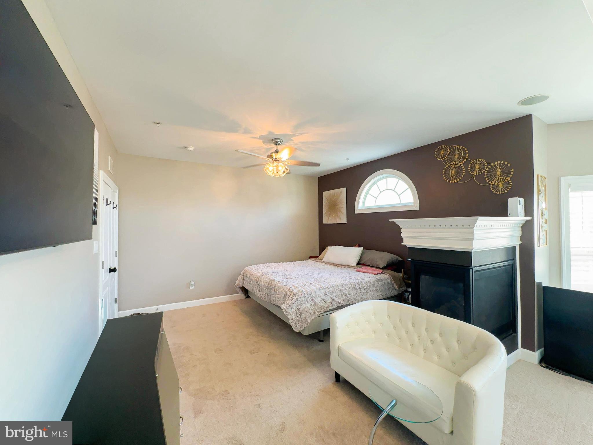 VILLAGES OF SAVANNAH - Residential