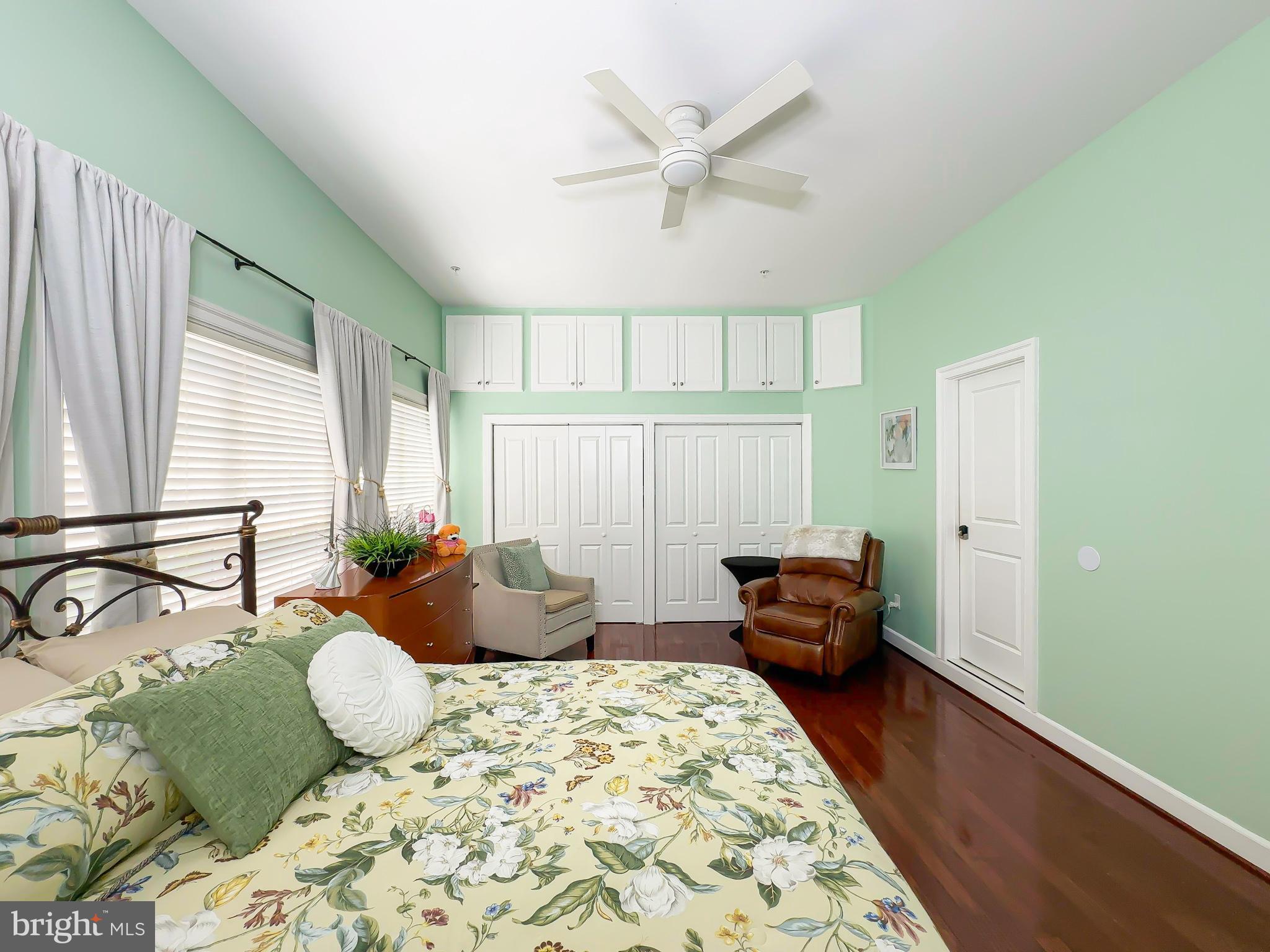 VILLAGES OF SAVANNAH - Residential