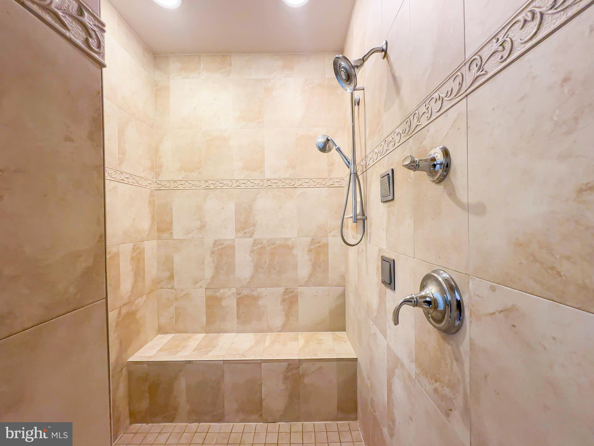 VILLAGES OF SAVANNAH - Residential