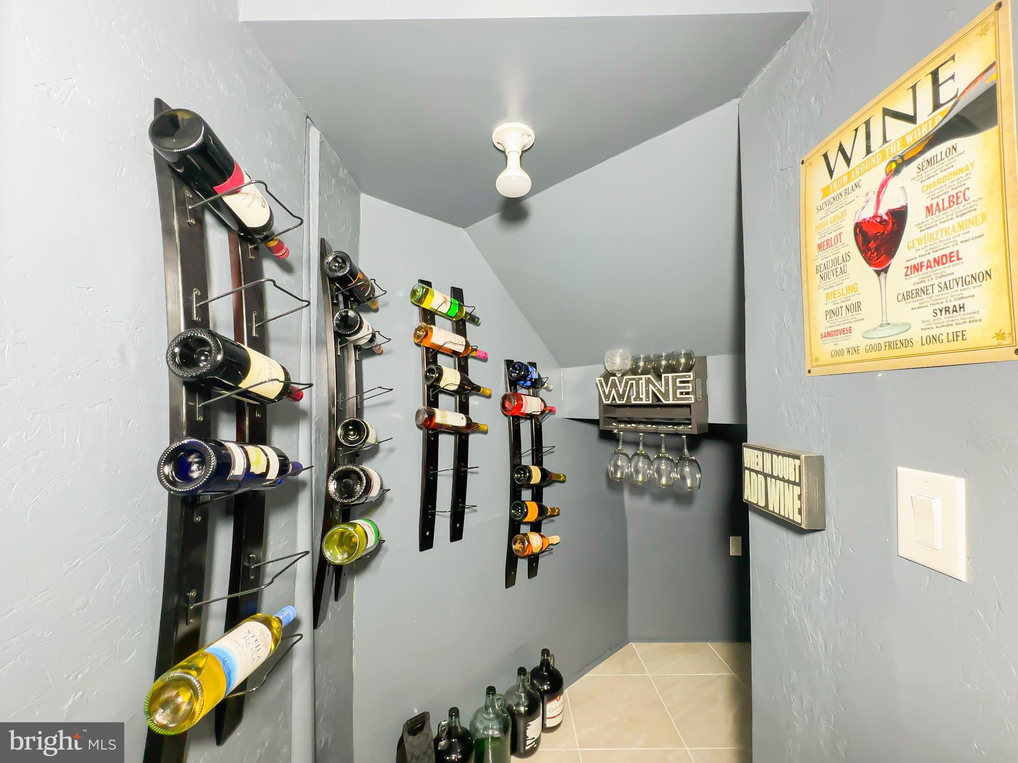 VILLAGES OF SAVANNAH - Residential