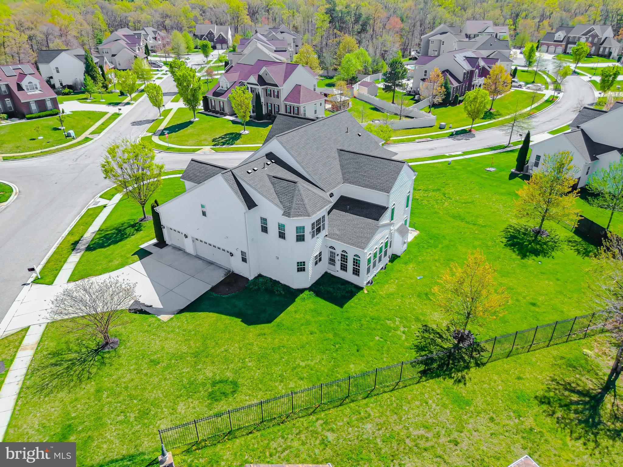 VILLAGES OF SAVANNAH - Residential