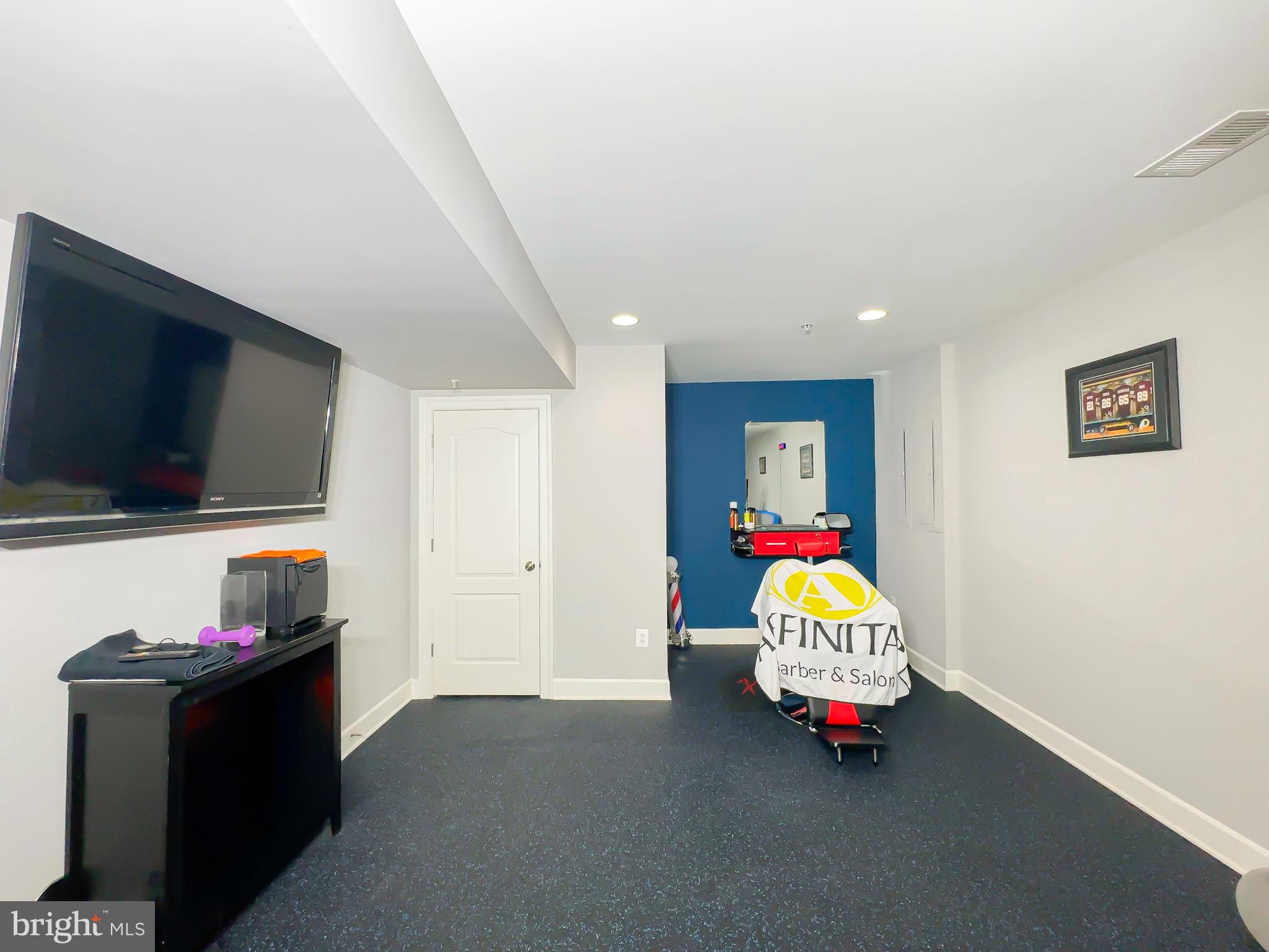 VILLAGES OF SAVANNAH - Residential