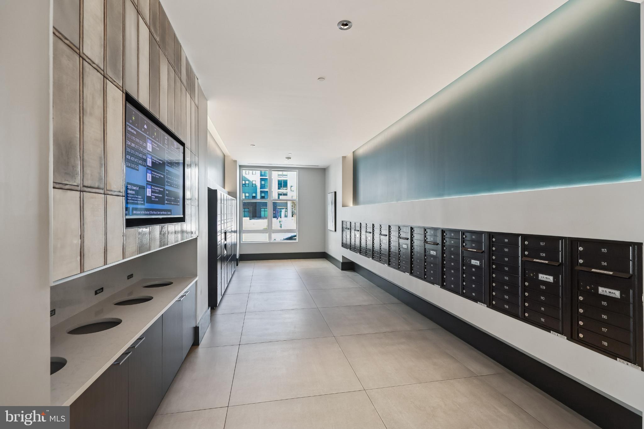 TYSONS CORNER - Residential