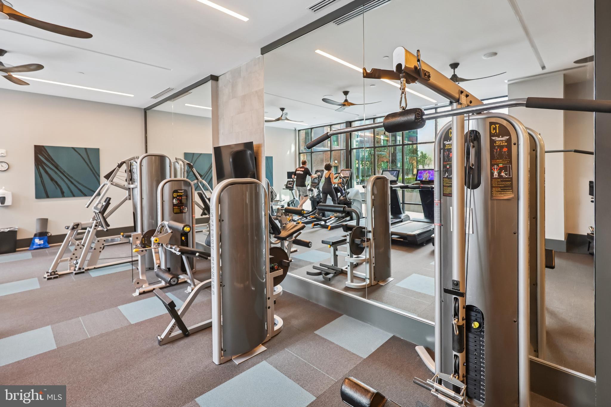 TYSONS CORNER - Residential