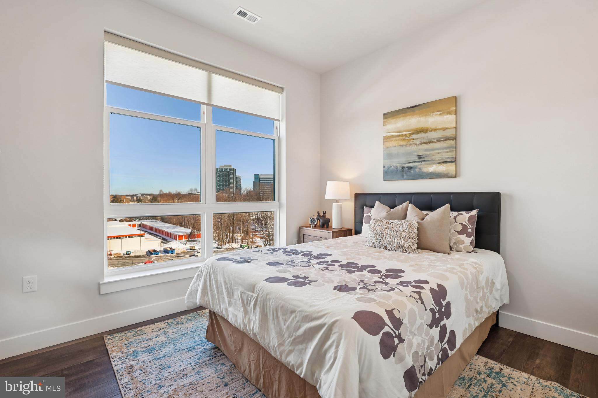 TYSONS CORNER - Residential