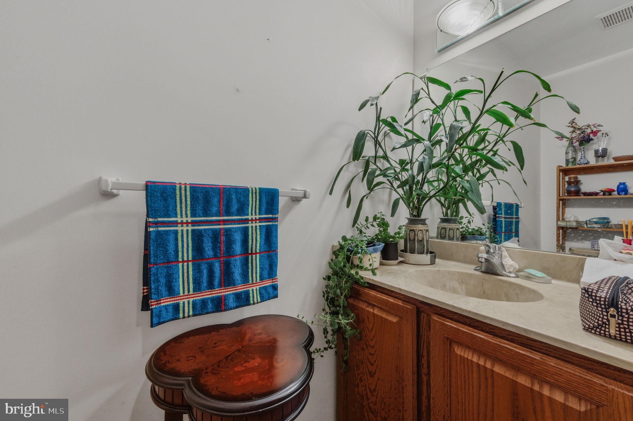 YORKTOWNE - Residential