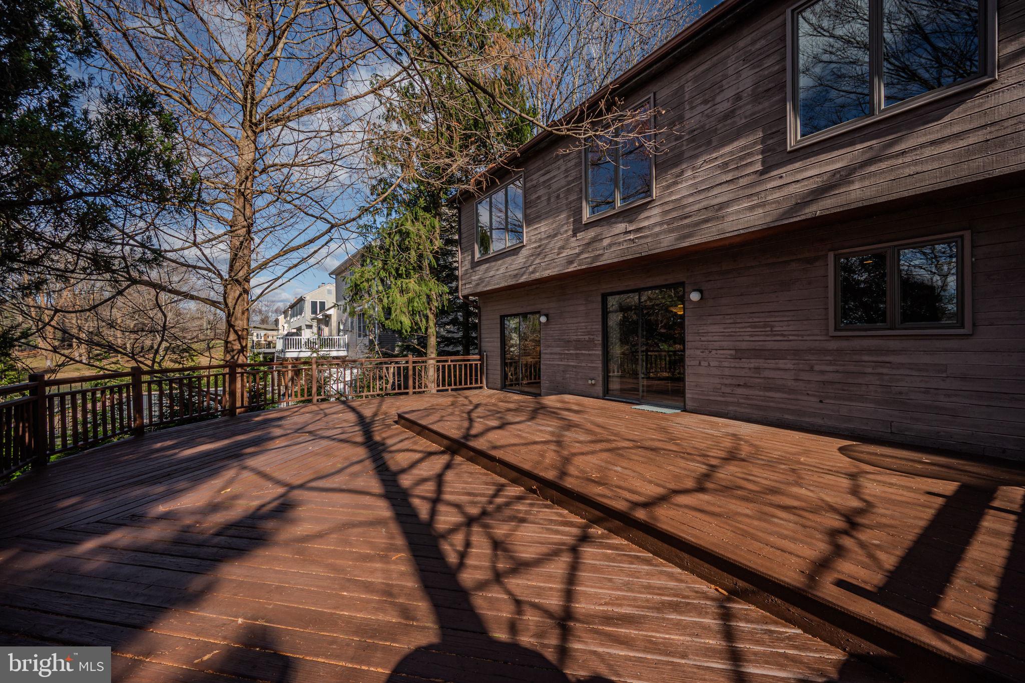 YORKTOWNE - Residential