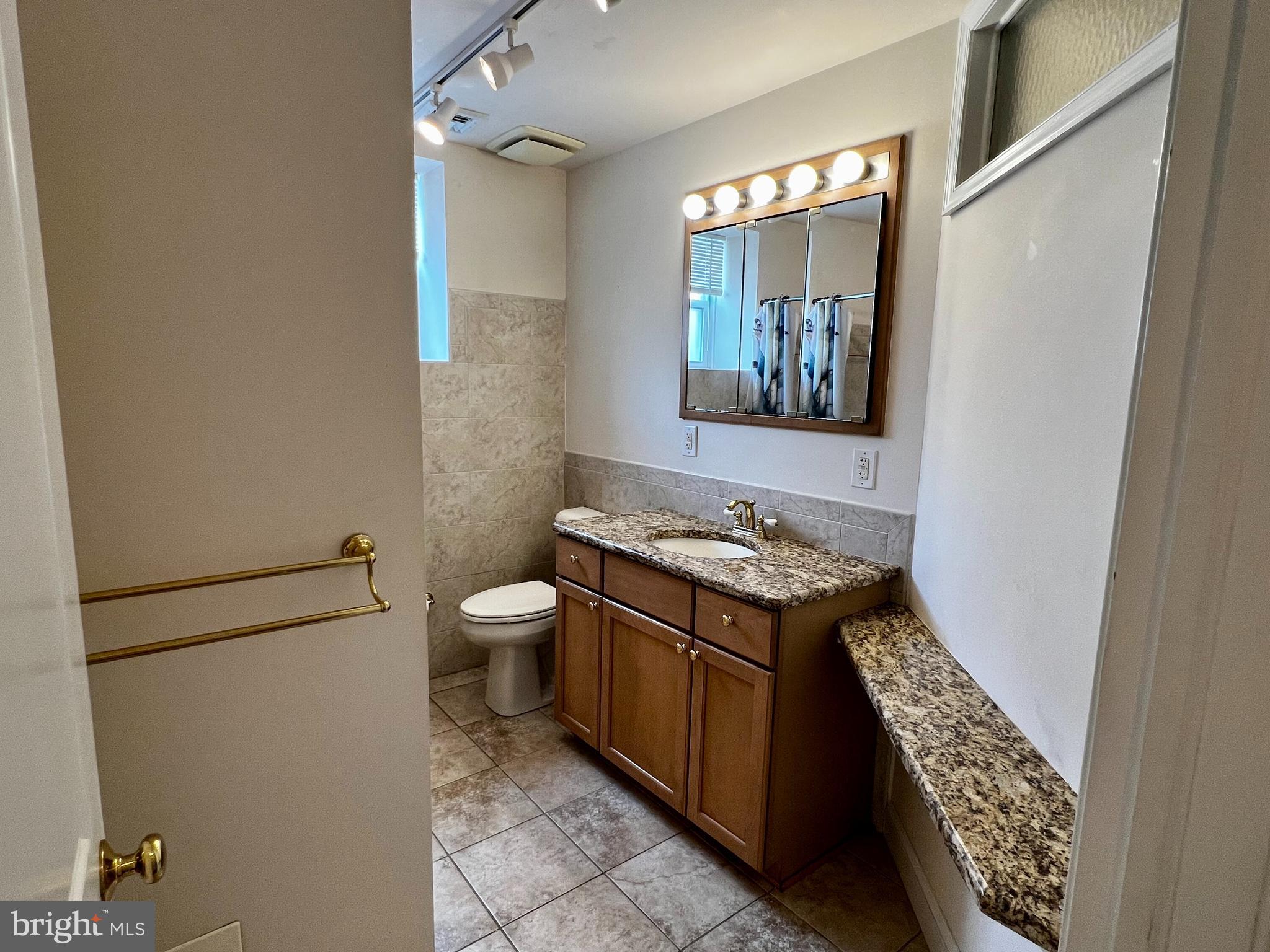 FISHTOWN - Residential Lease