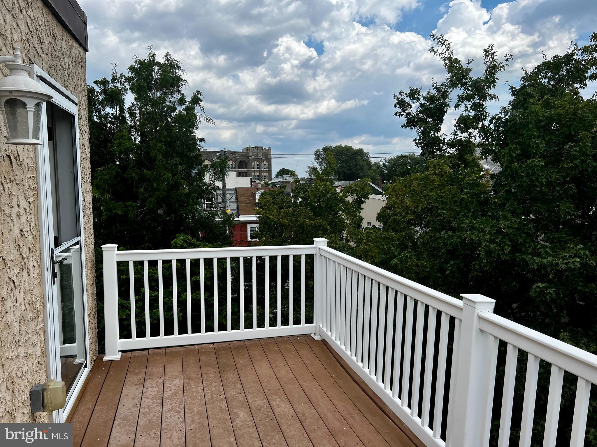 FISHTOWN - Residential Lease