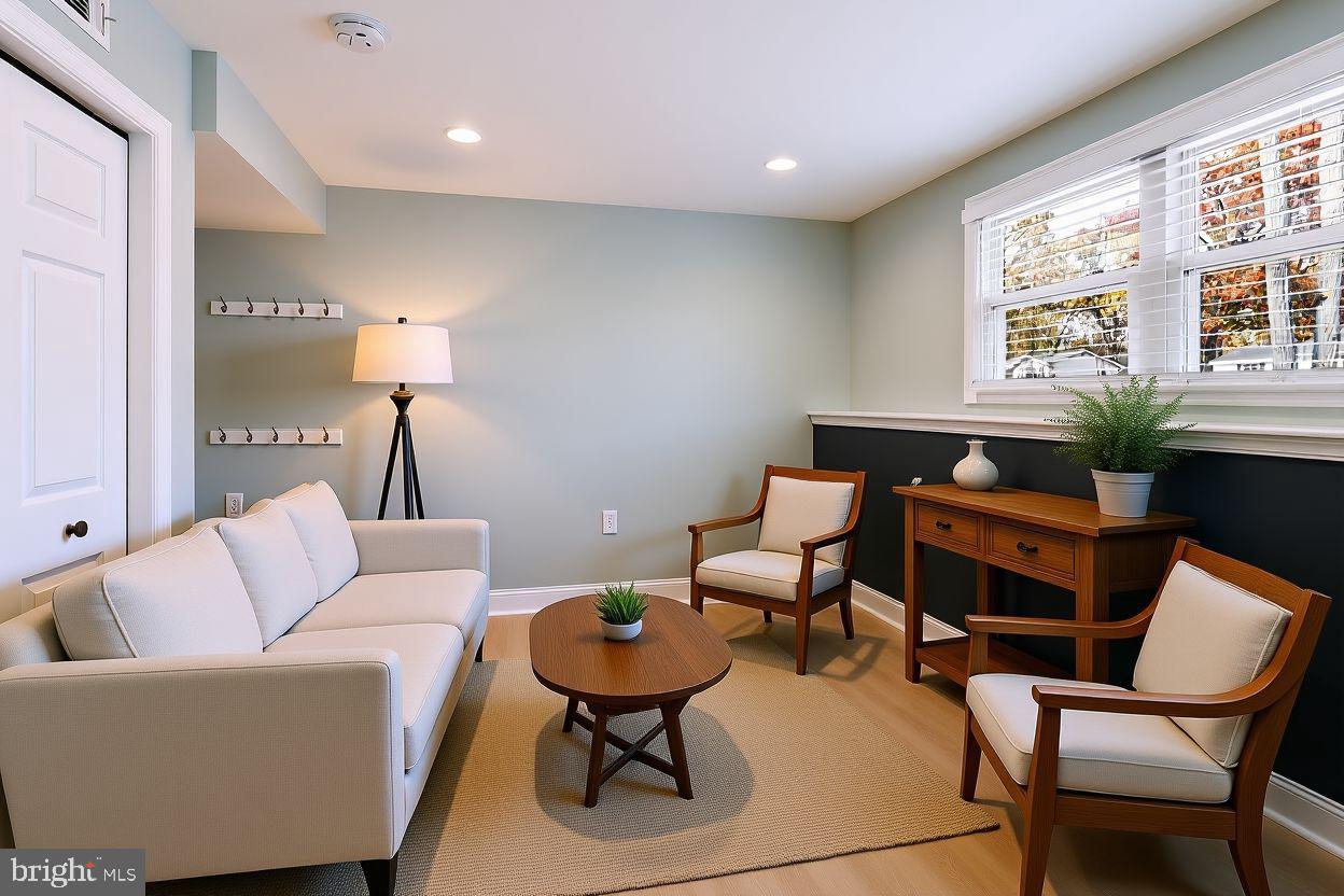 LAKE SHORE - Residential