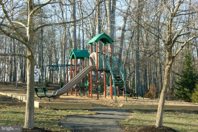 SPRING LAKES - Residential