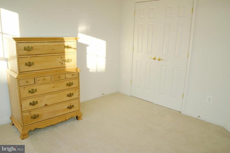 SPRING LAKES - Residential