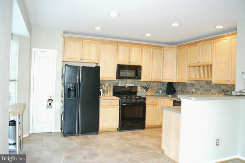 SPRING LAKES - Residential