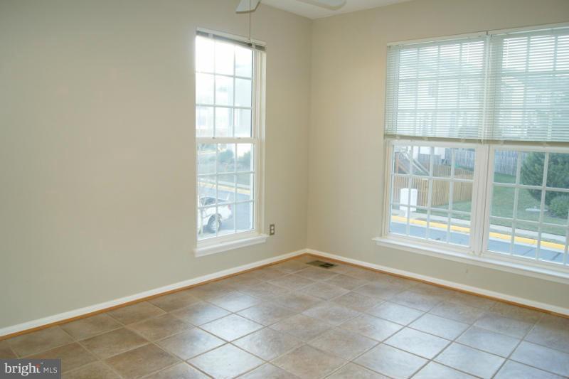 SPRING LAKES - Residential