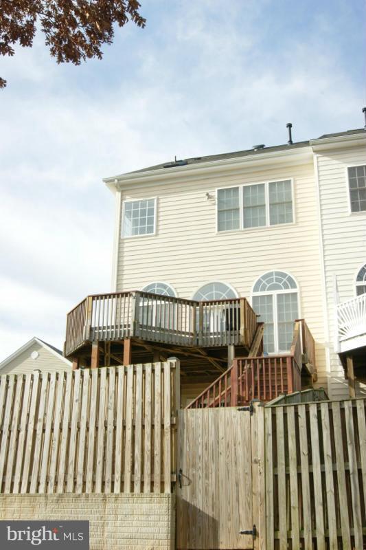 SPRING LAKES - Residential