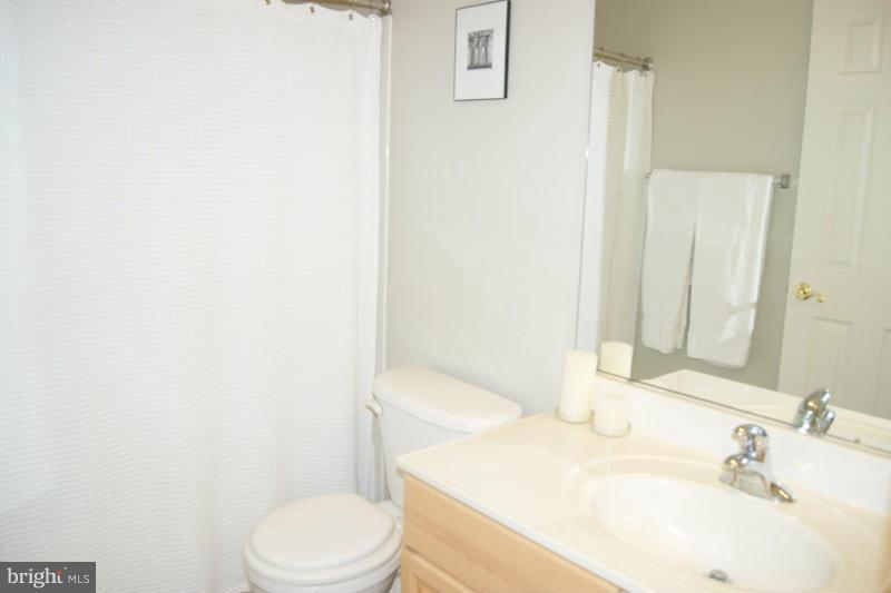 SPRING LAKES - Residential