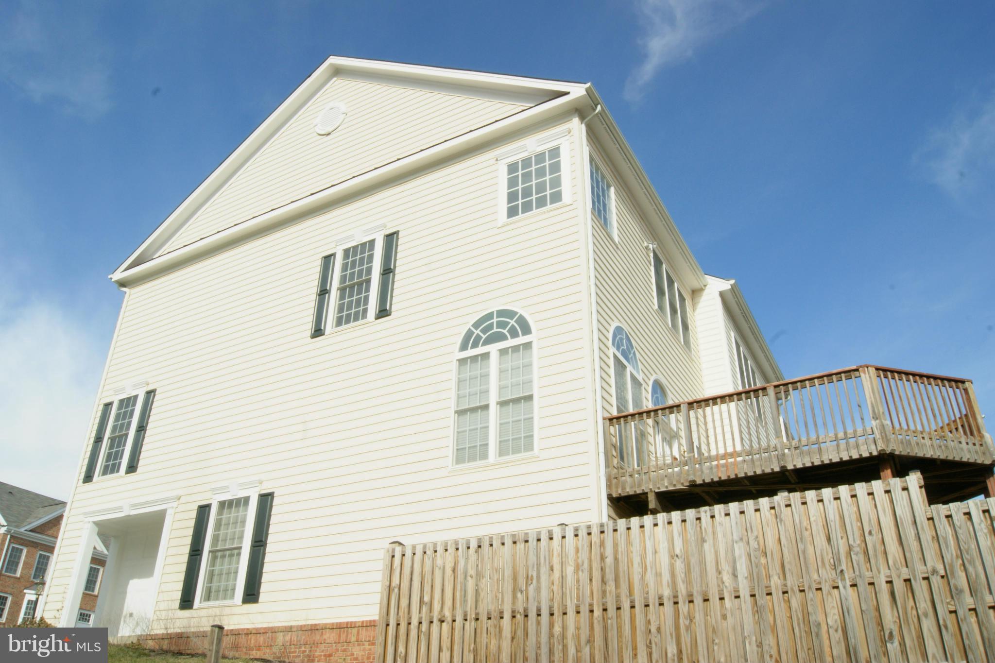 SPRING LAKES - Residential