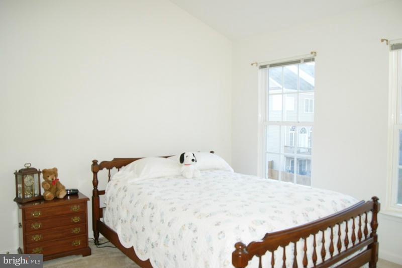 SPRING LAKES - Residential