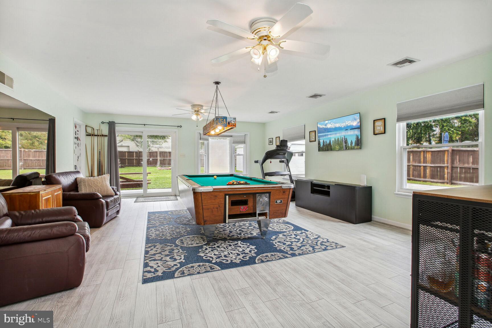 ROSEDALE - Residential