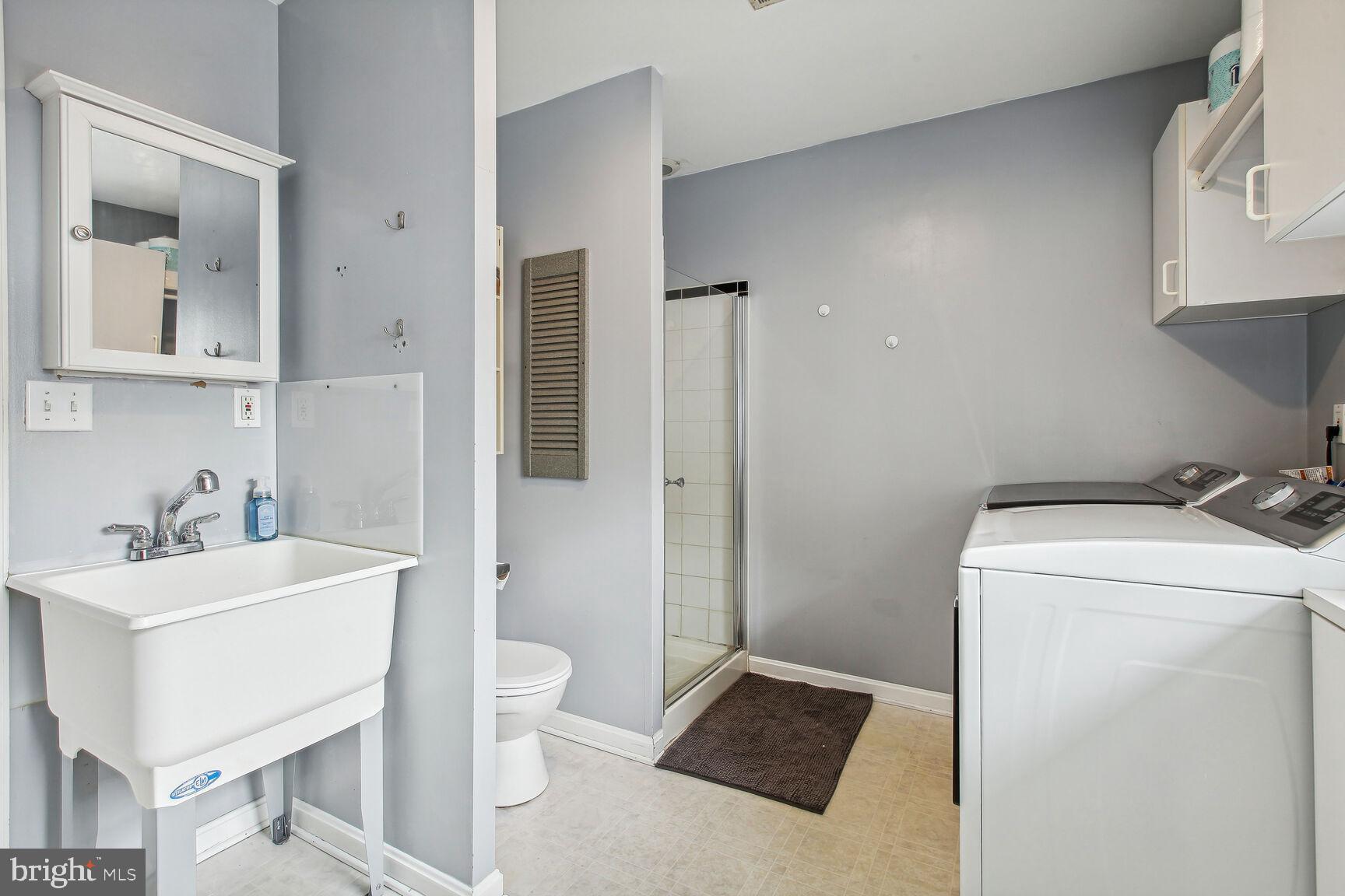 ROSEDALE - Residential