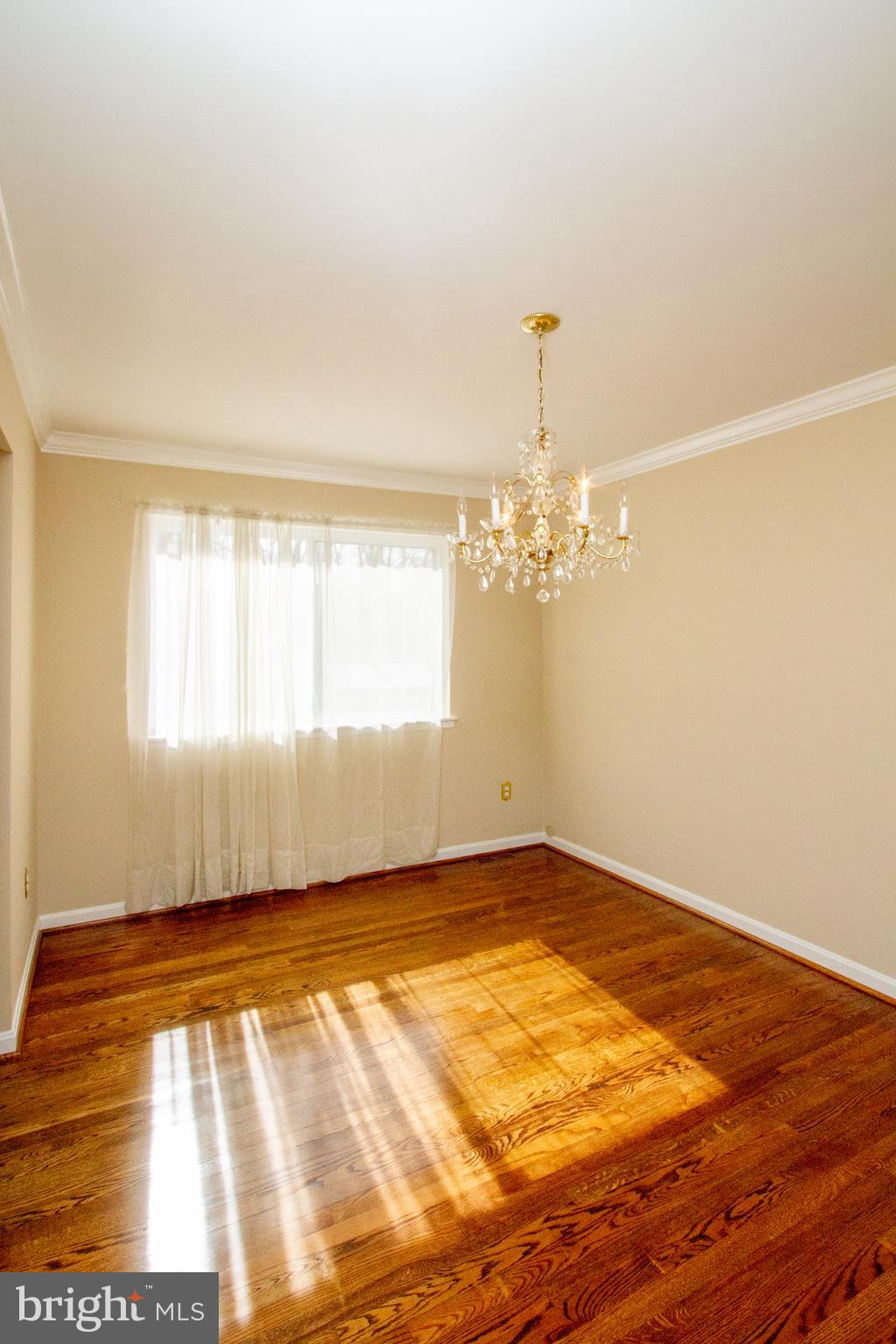 FORT WASHINGTON ESTATES - Residential Lease