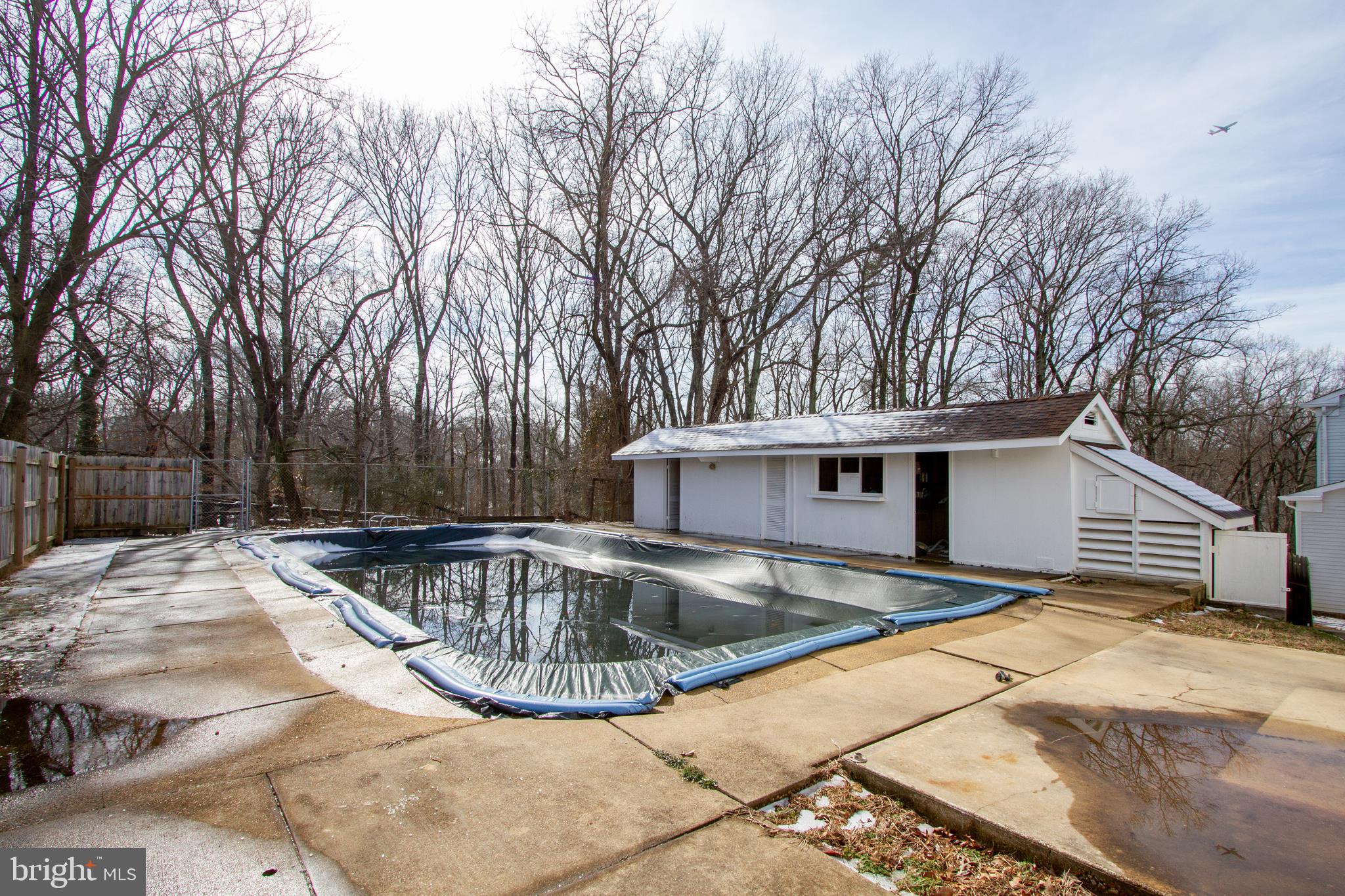 FORT WASHINGTON ESTATES - Residential Lease