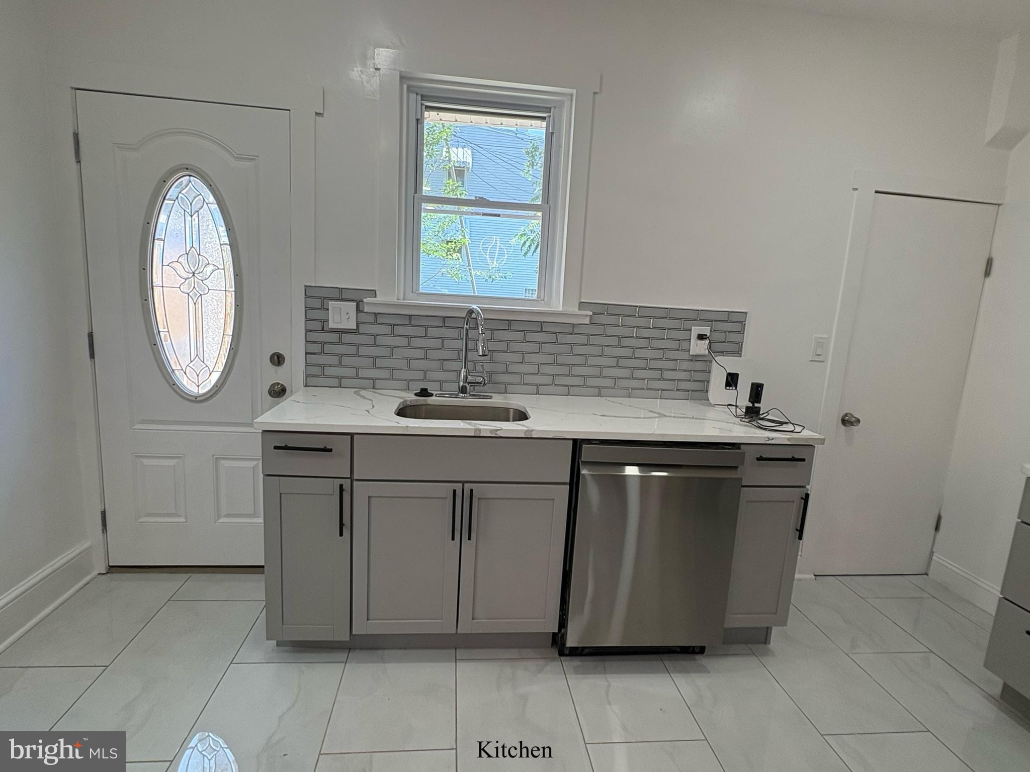 303 W TWENTY NINTH STREET