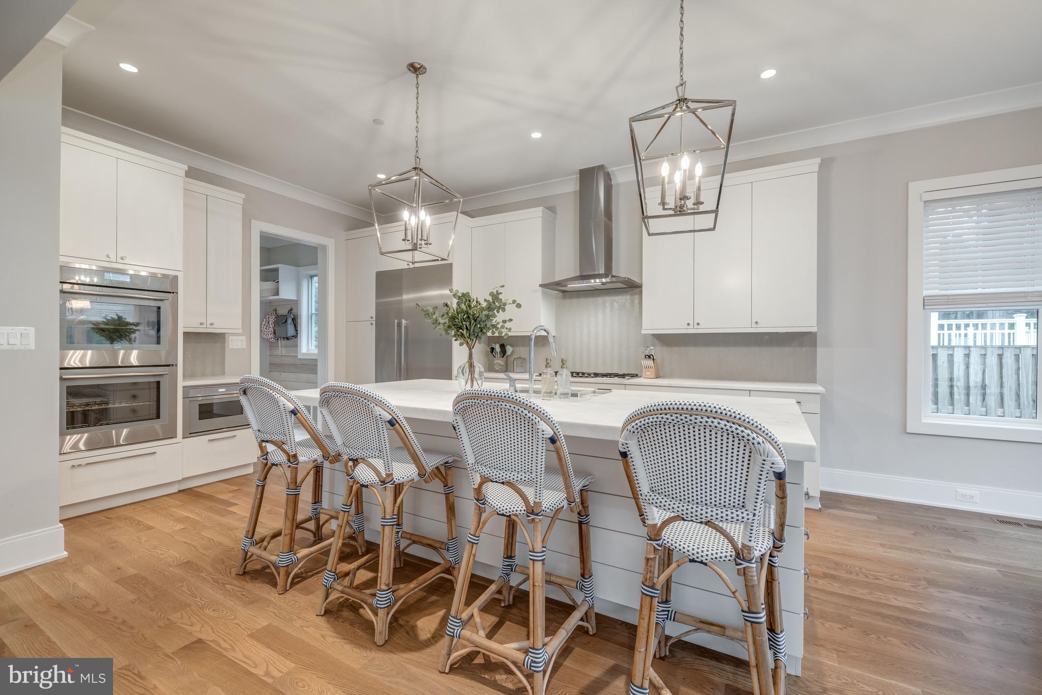 CHEVY CHASE - Residential