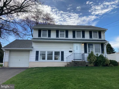 25 Mallory Way, Hamilton, NJ MLS: NJME2074904