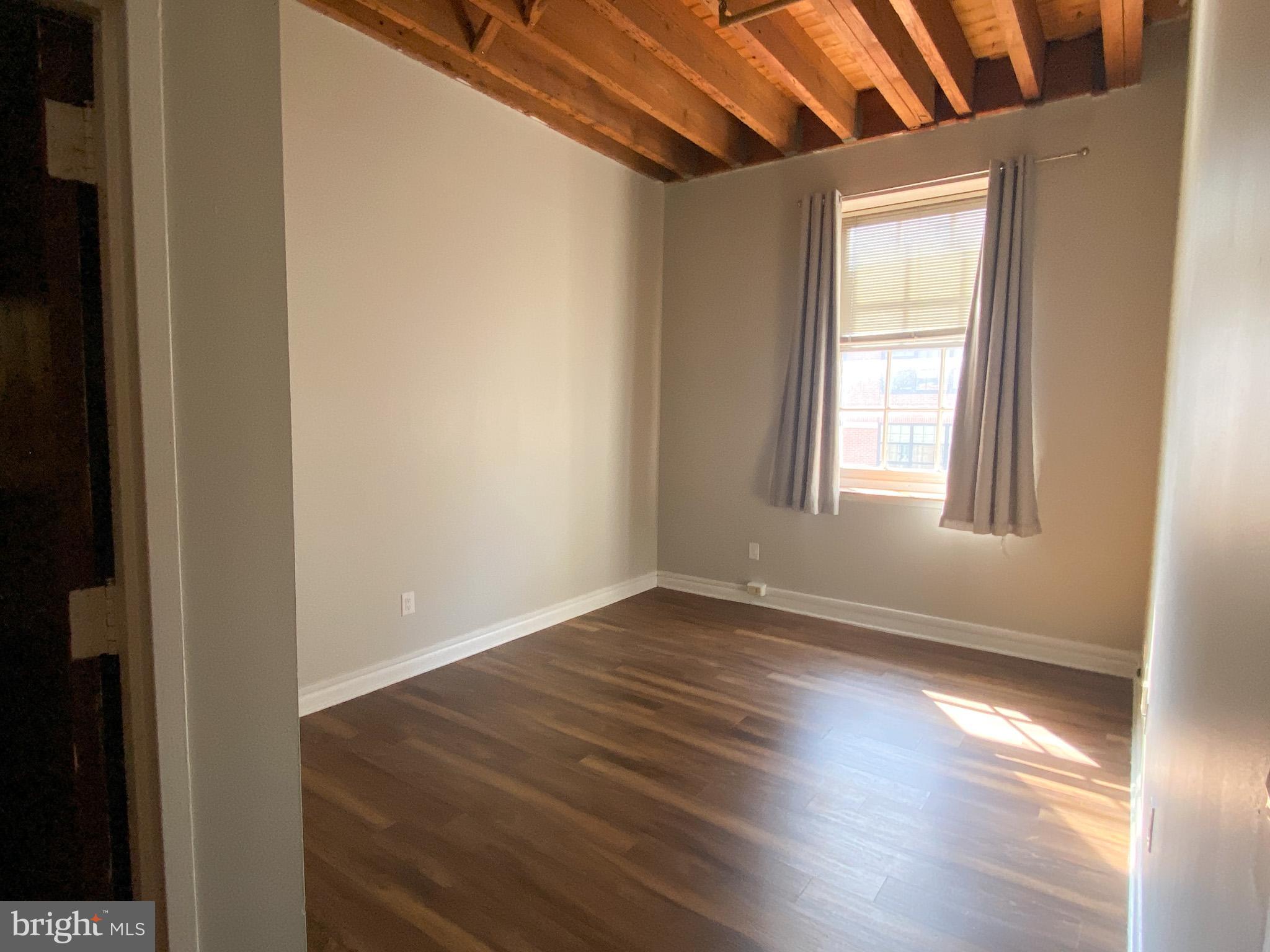 OLD CITY - Residential Lease