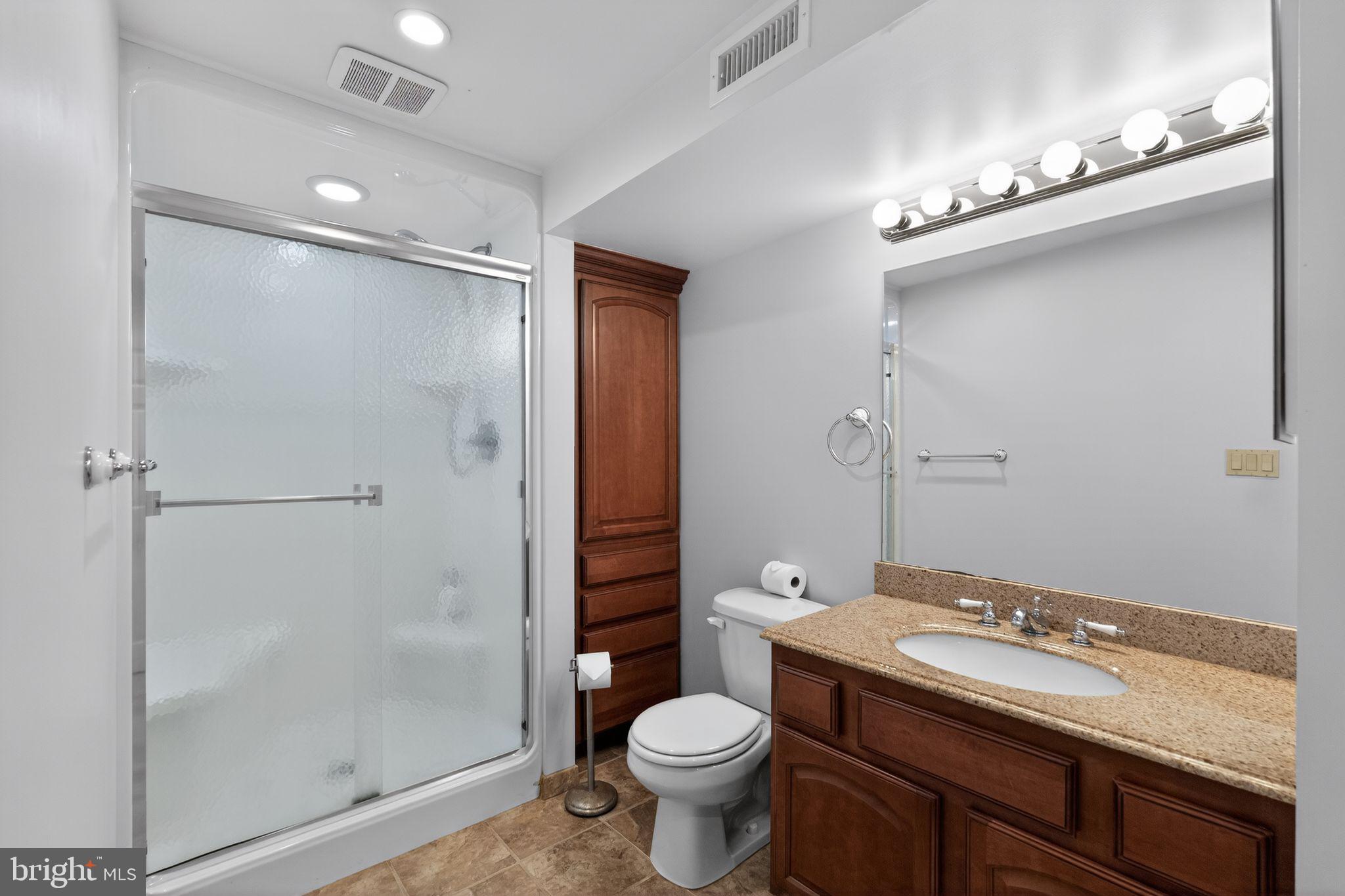 MAINLAND RIDGE - Residential