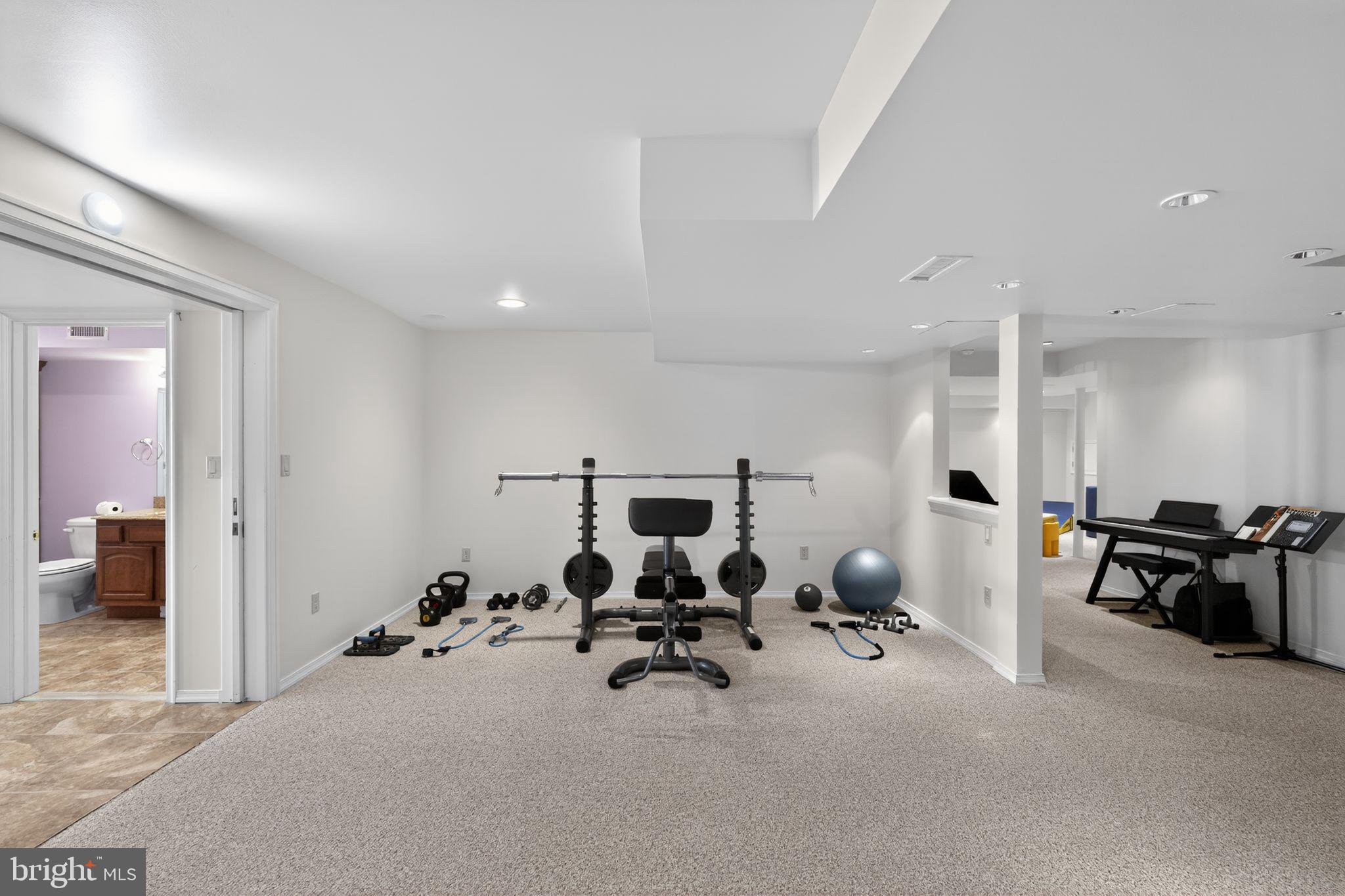 MAINLAND RIDGE - Residential