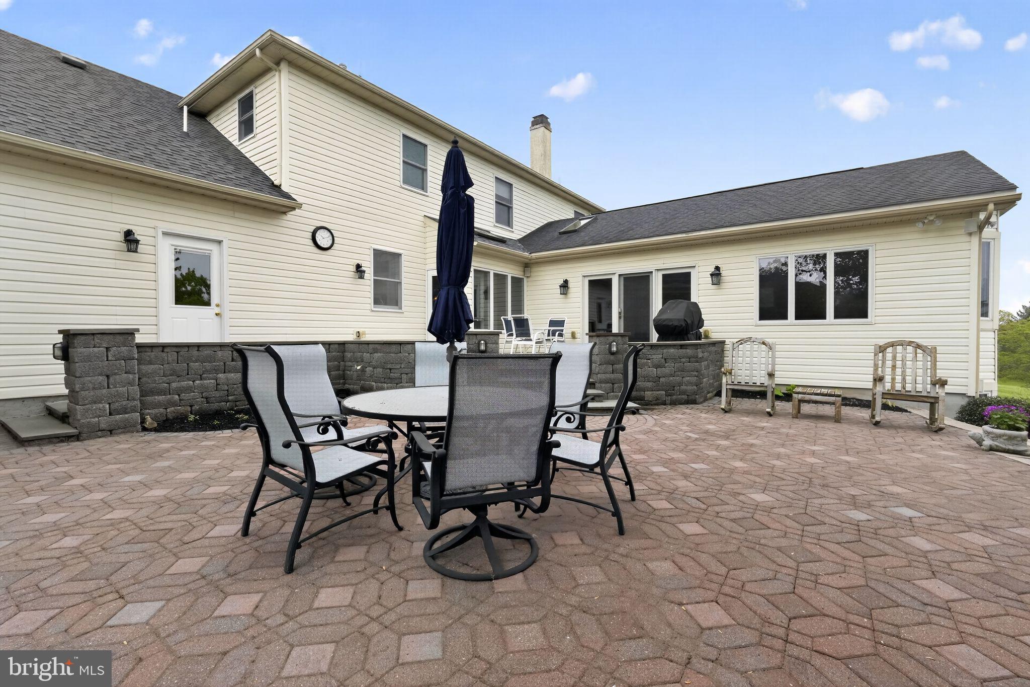 MAINLAND RIDGE - Residential