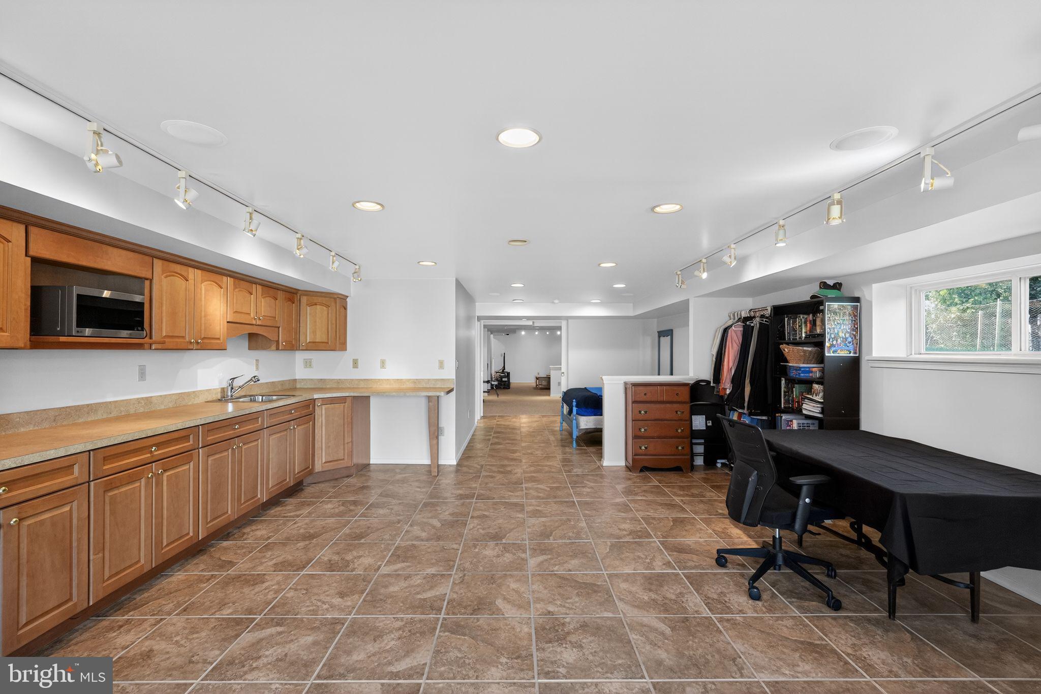 MAINLAND RIDGE - Residential