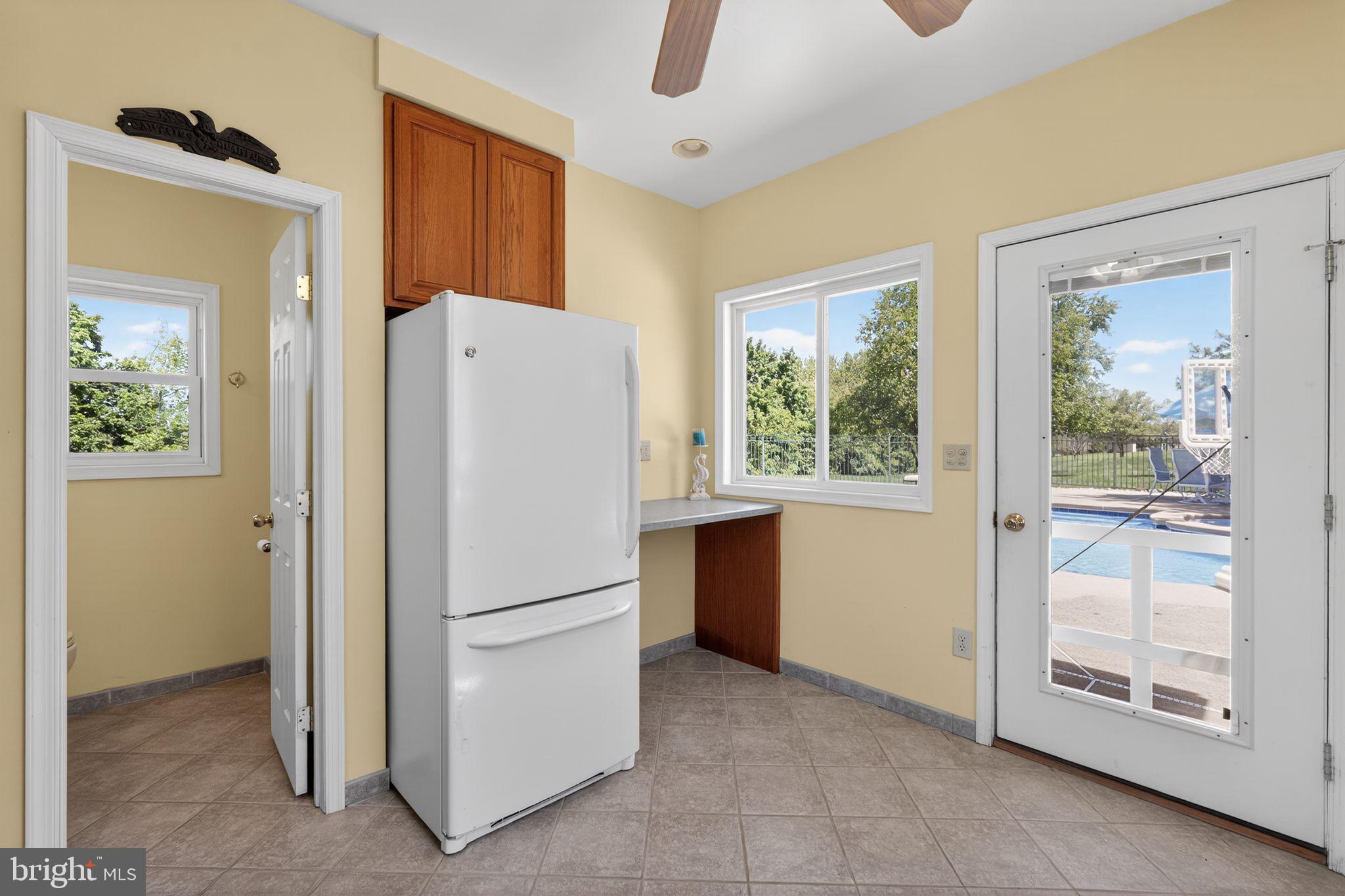 MAINLAND RIDGE - Residential