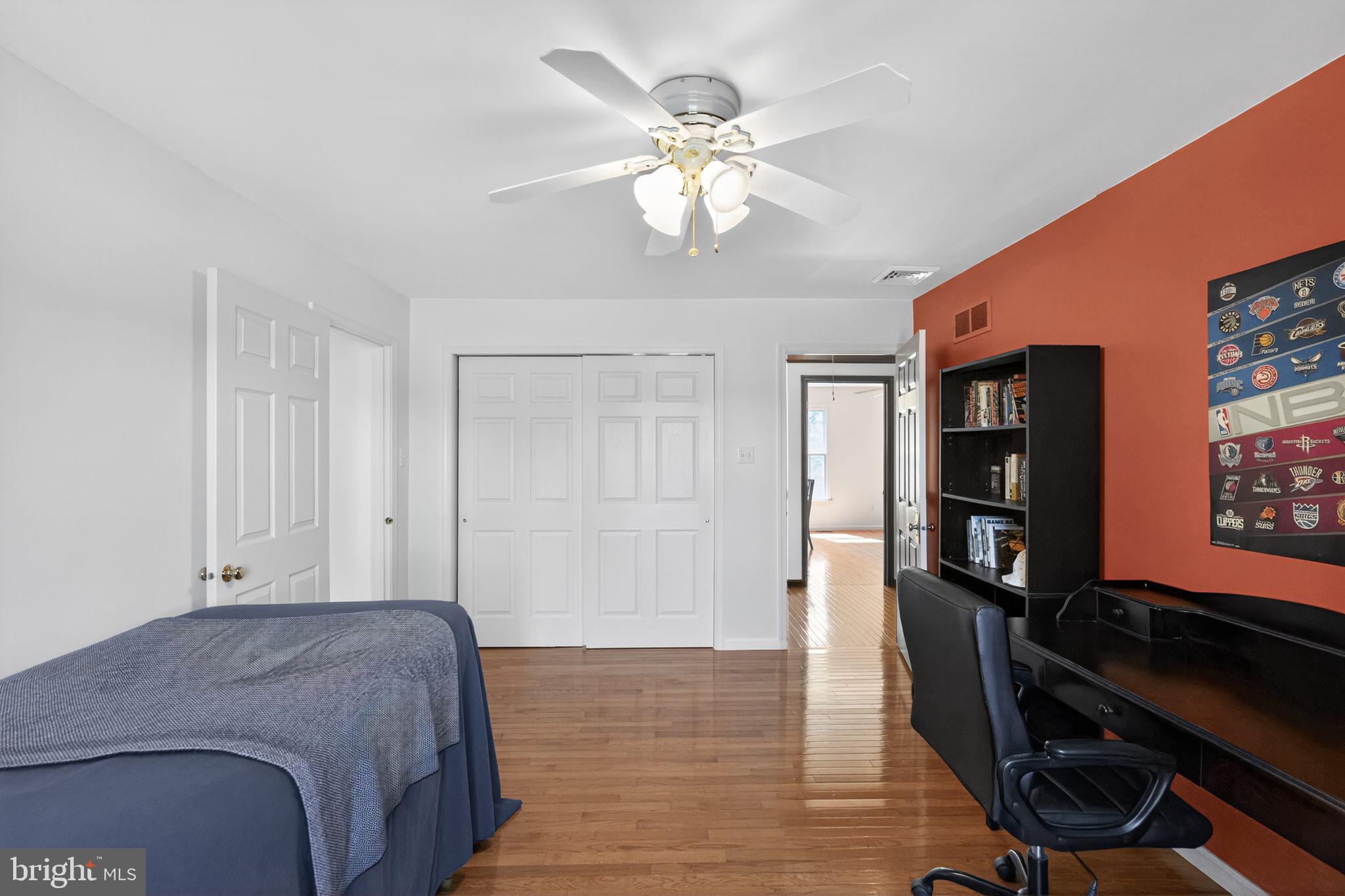 MAINLAND RIDGE - Residential