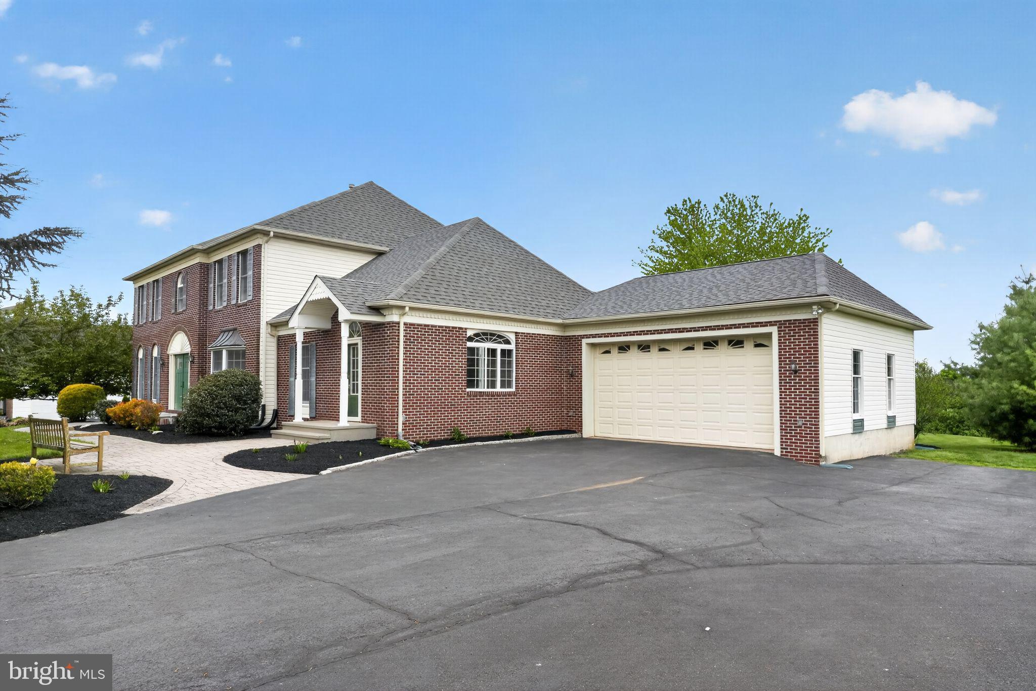 MAINLAND RIDGE - Residential