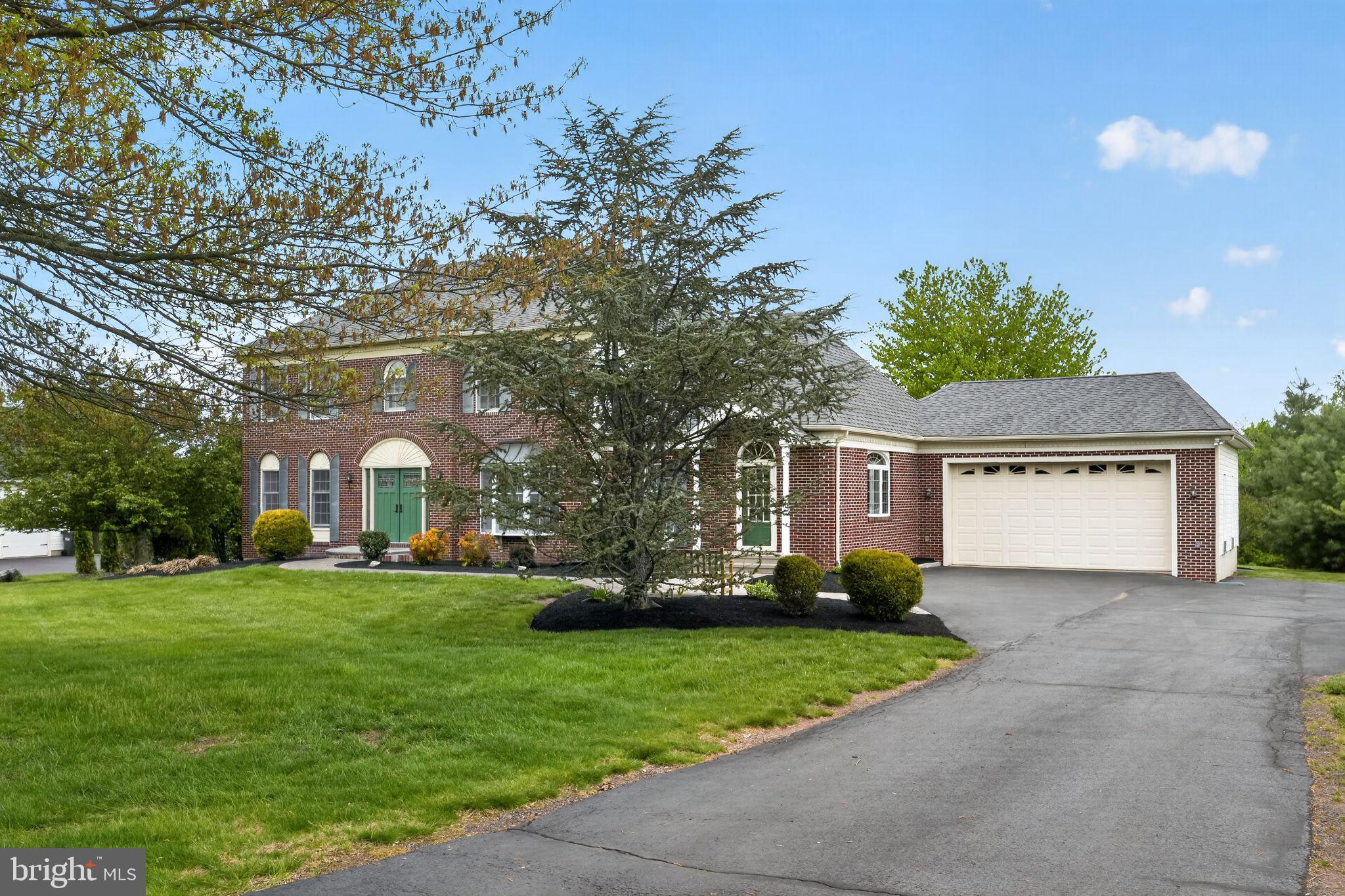 MAINLAND RIDGE - Residential