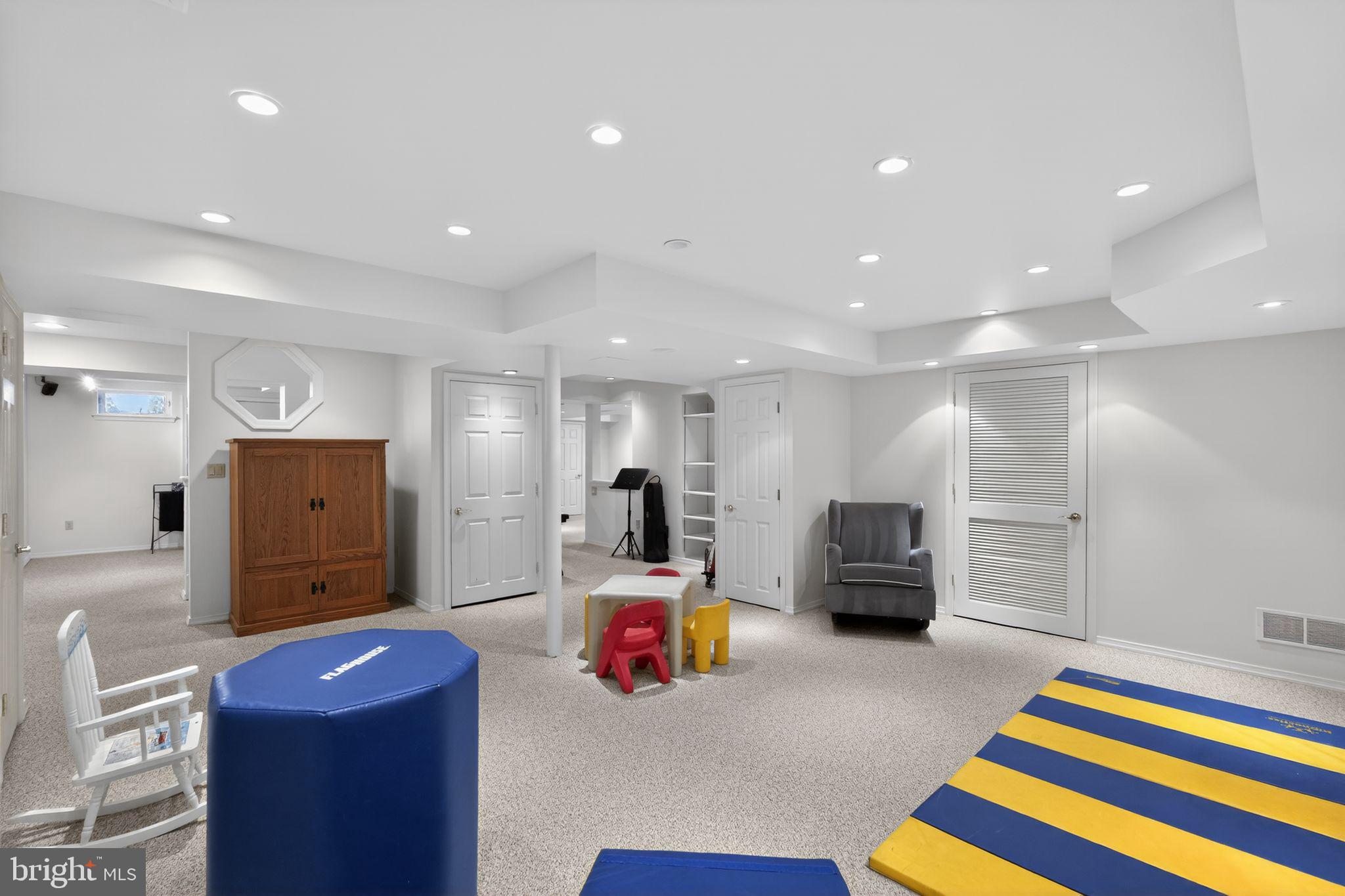 MAINLAND RIDGE - Residential